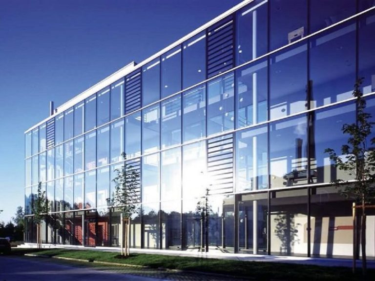 Building-of-the-DSF-Ismanin